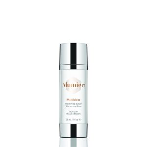 A lightweight oil-absorbing serum that helps reduce shine and refine skin texture, resulting in a smooth, matte finish.